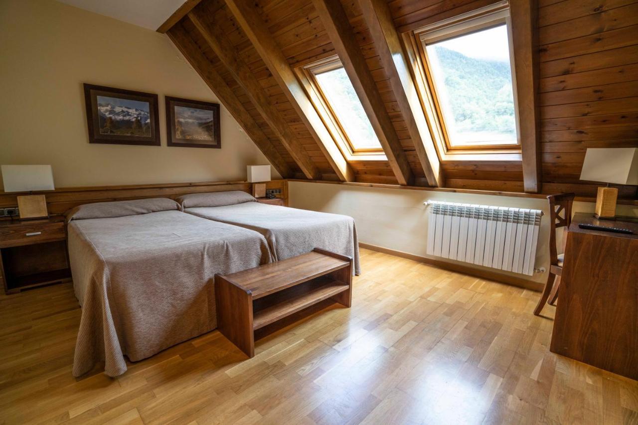 Hotel & Restaurante Pena Arrós Εξωτερικό φωτογραφία