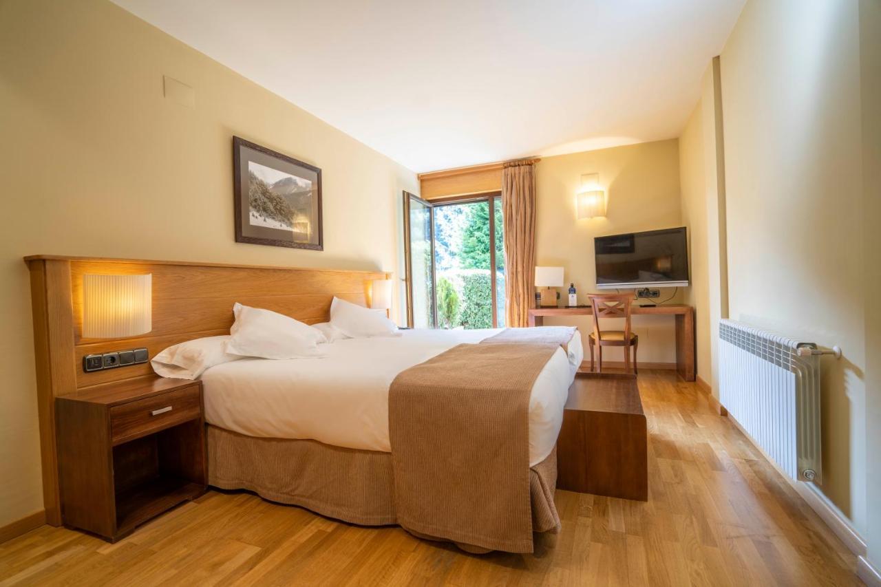 Hotel & Restaurante Pena Arrós Εξωτερικό φωτογραφία