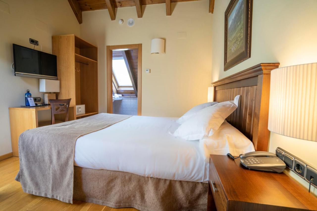 Hotel & Restaurante Pena Arrós Εξωτερικό φωτογραφία